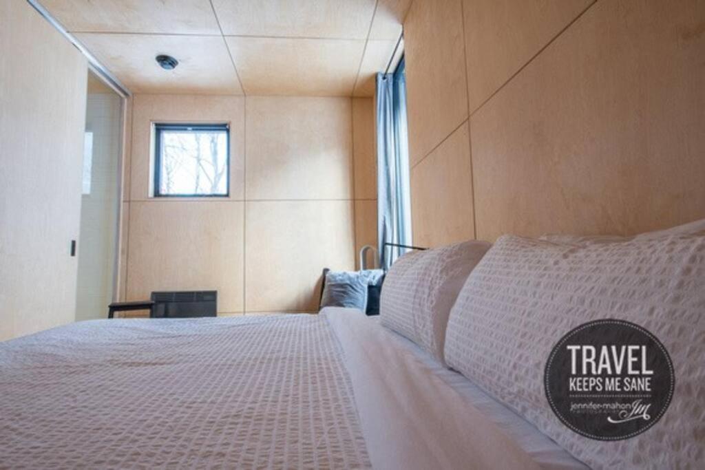 Cabin Sutton 252 - En Harmonie Avec La Nature! Βίλα Εξωτερικό φωτογραφία