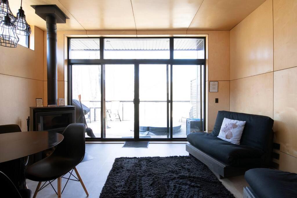 Cabin Sutton 252 - En Harmonie Avec La Nature! Βίλα Εξωτερικό φωτογραφία