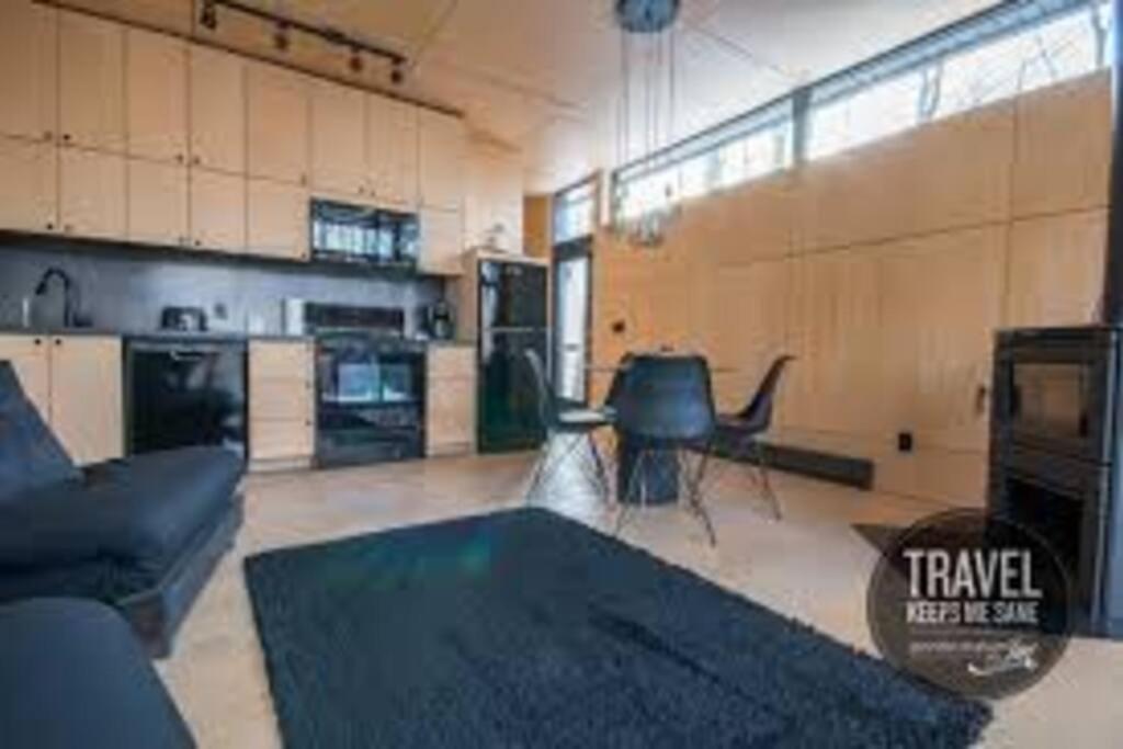 Cabin Sutton 252 - En Harmonie Avec La Nature! Βίλα Εξωτερικό φωτογραφία